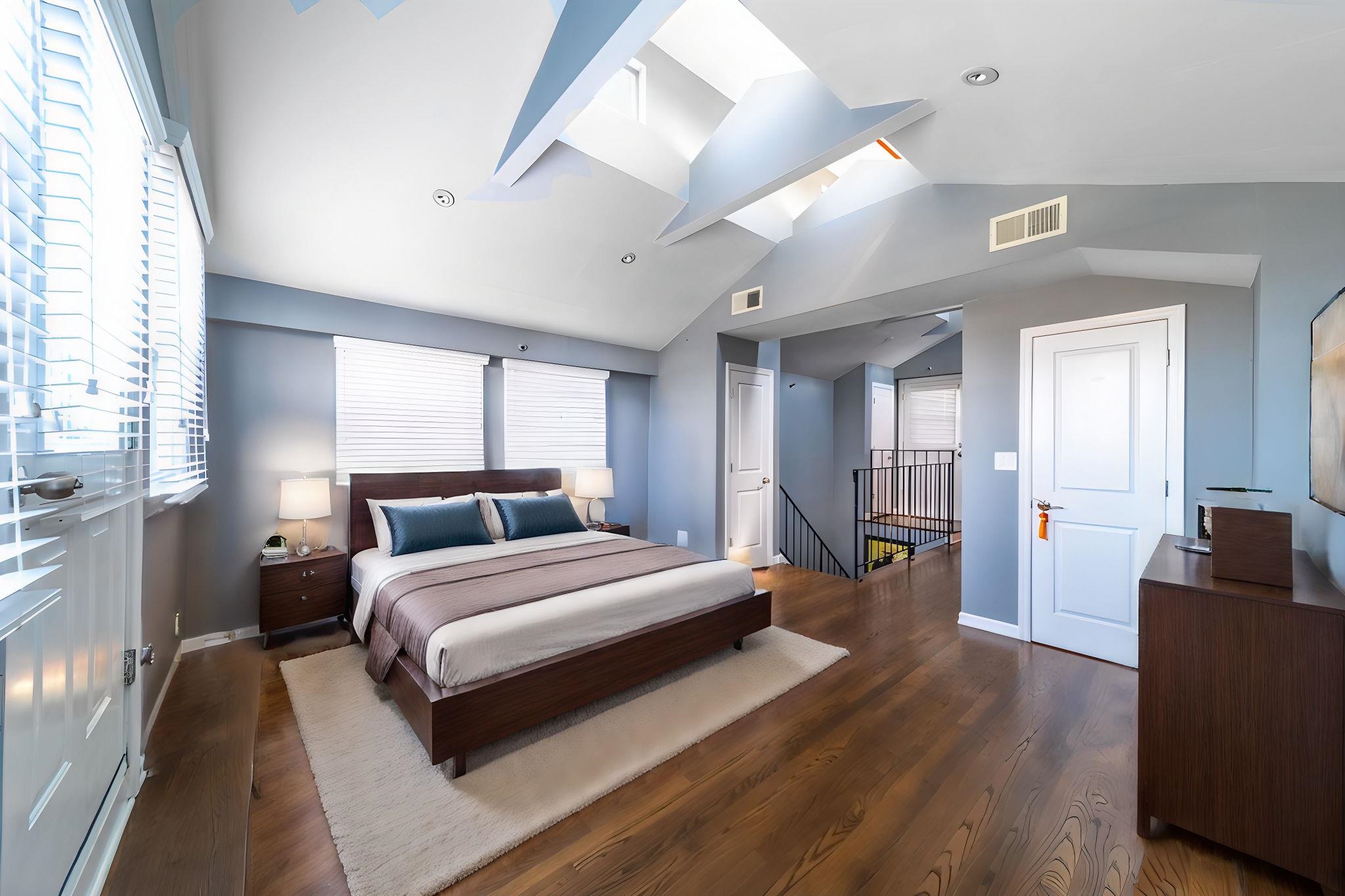 357 VARICK ST Unit: 523B