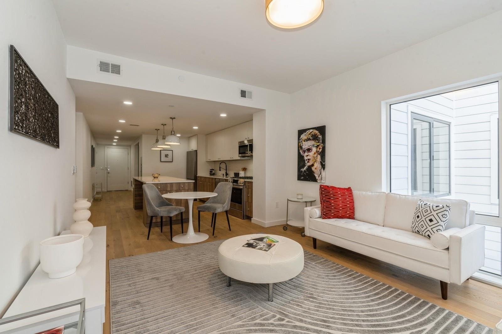 139 BRUNSWICK ST Unit: 305