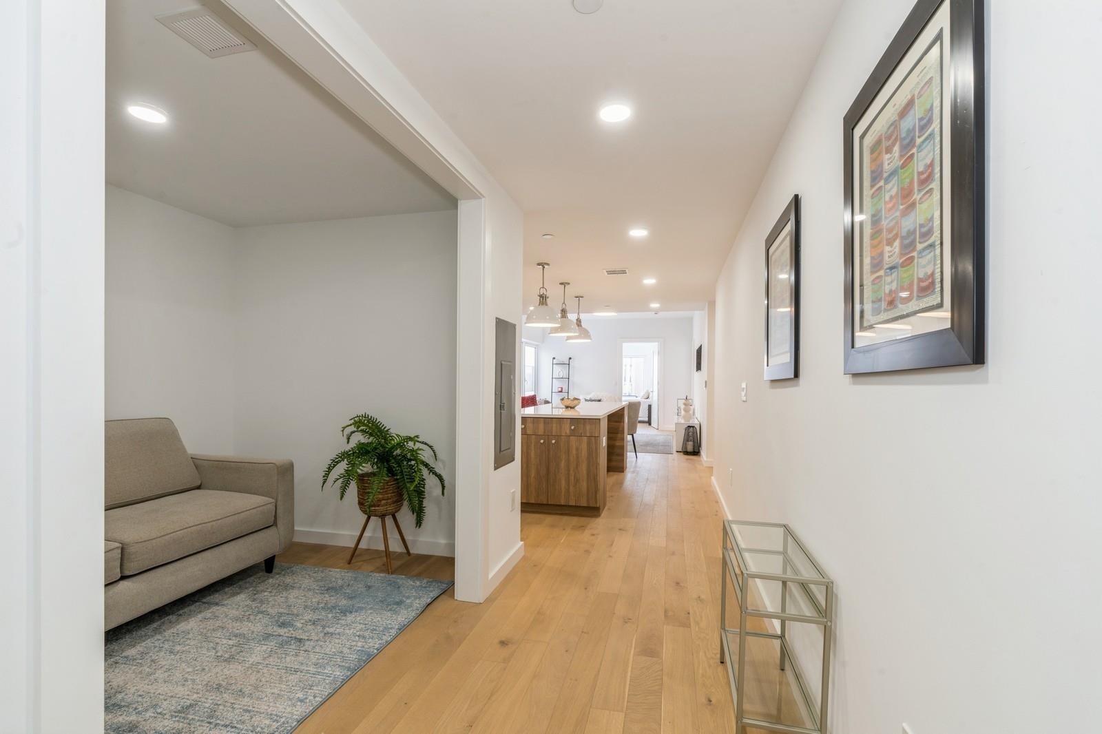 139 BRUNSWICK ST Unit: 305