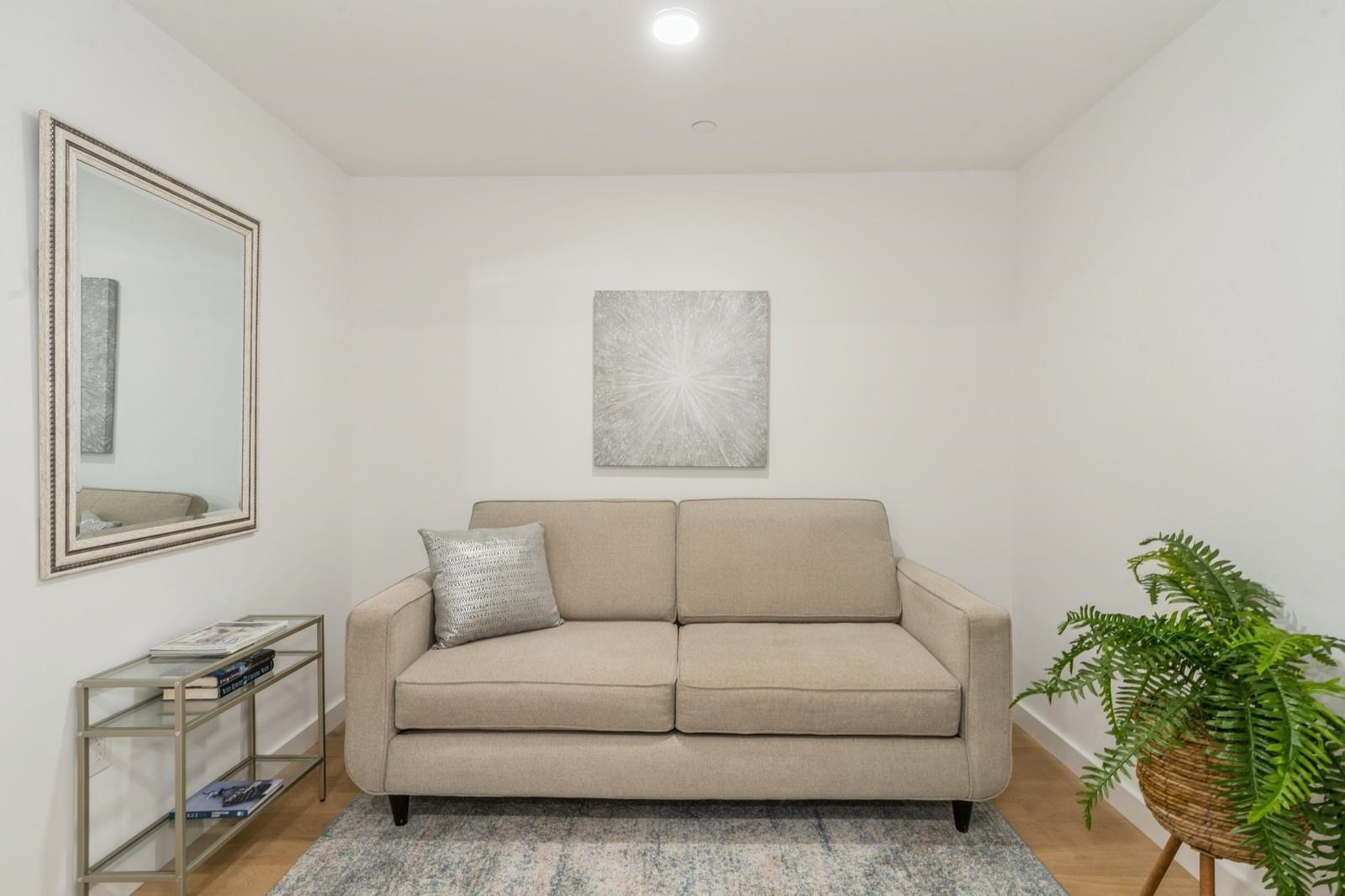 139 BRUNSWICK ST Unit: 305