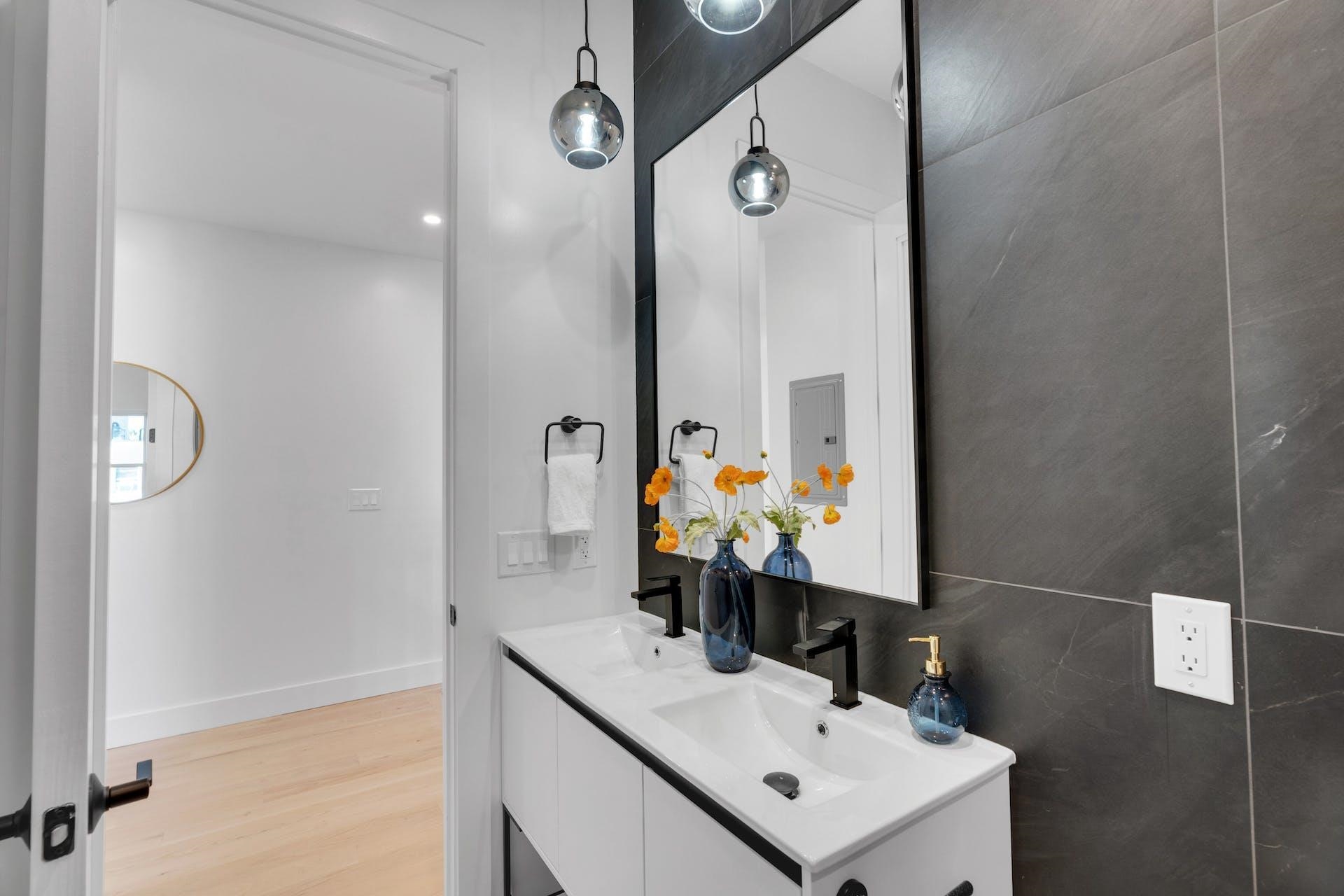 12 IRVING ST Unit: 1