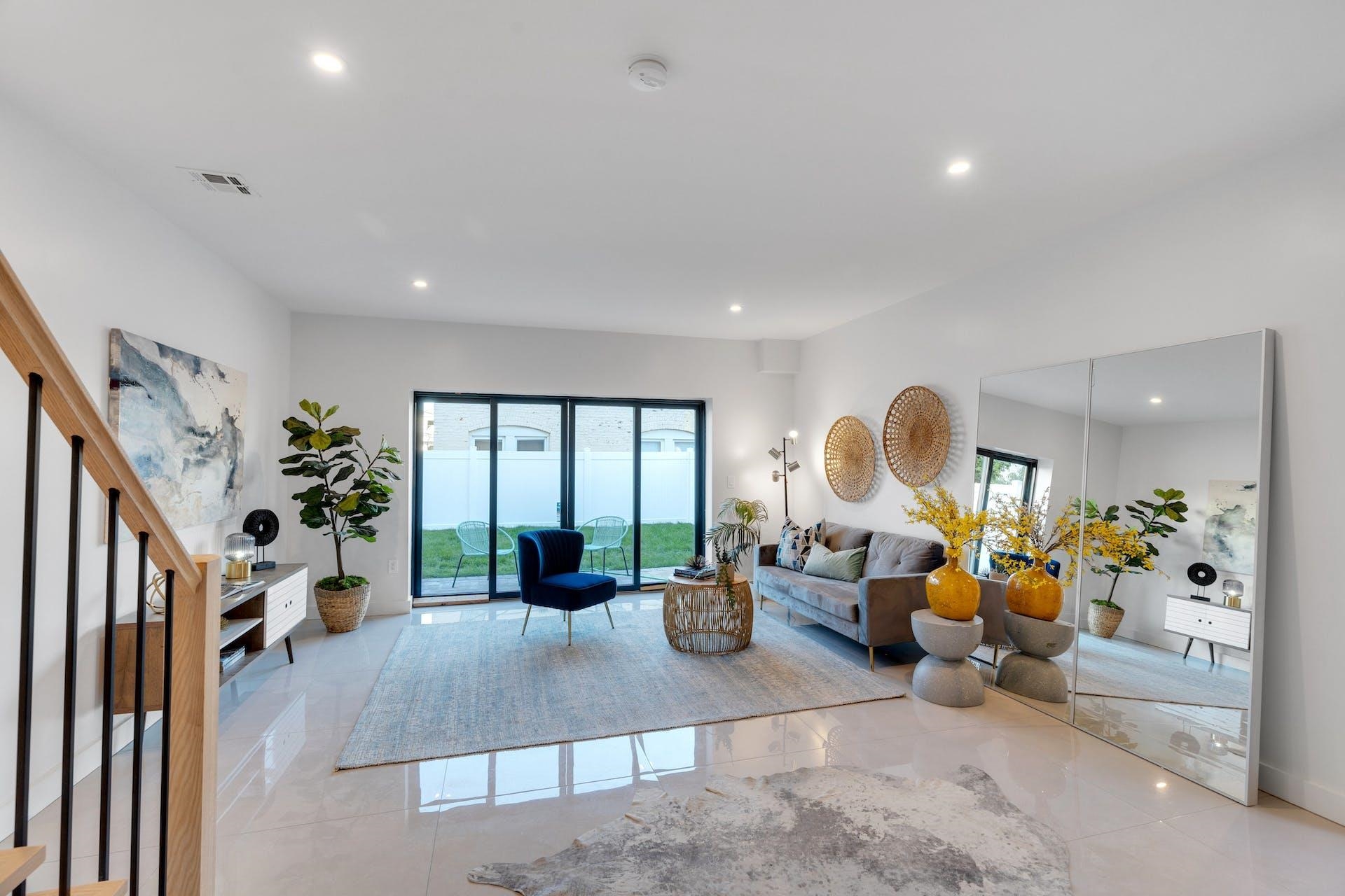 12 IRVING ST Unit: 1