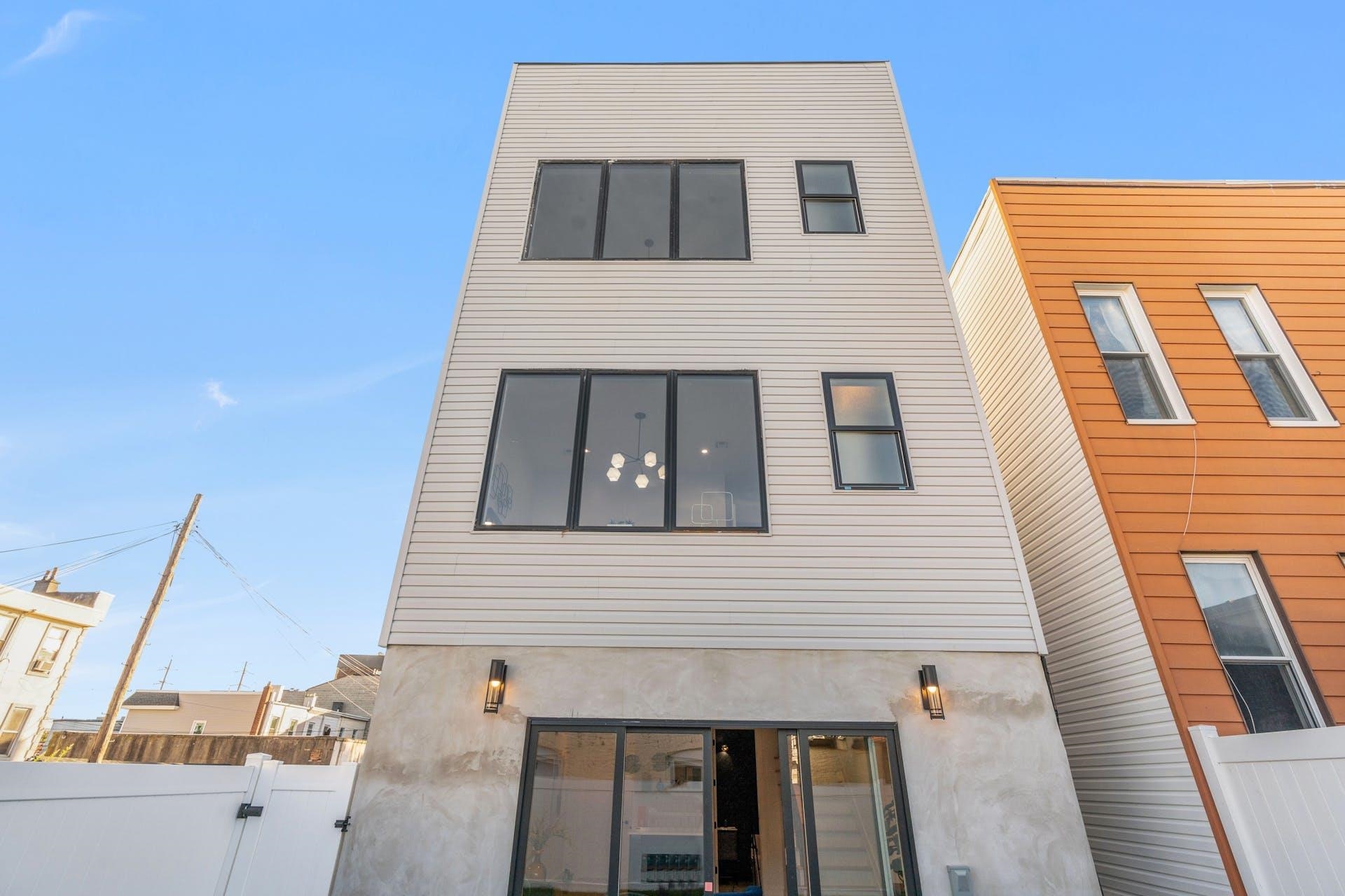 12 IRVING ST Unit: 1