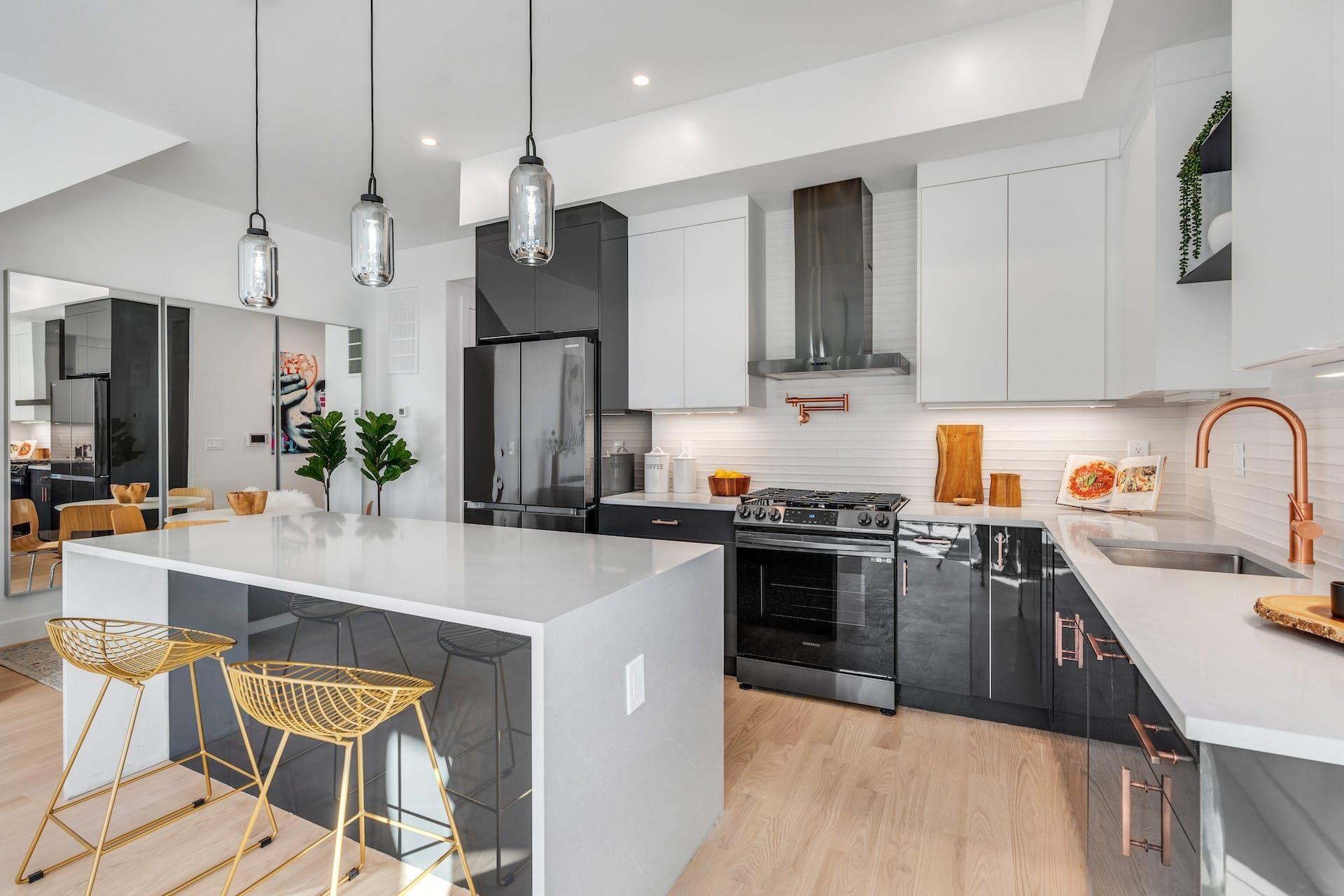 12 IRVING ST Unit: 1