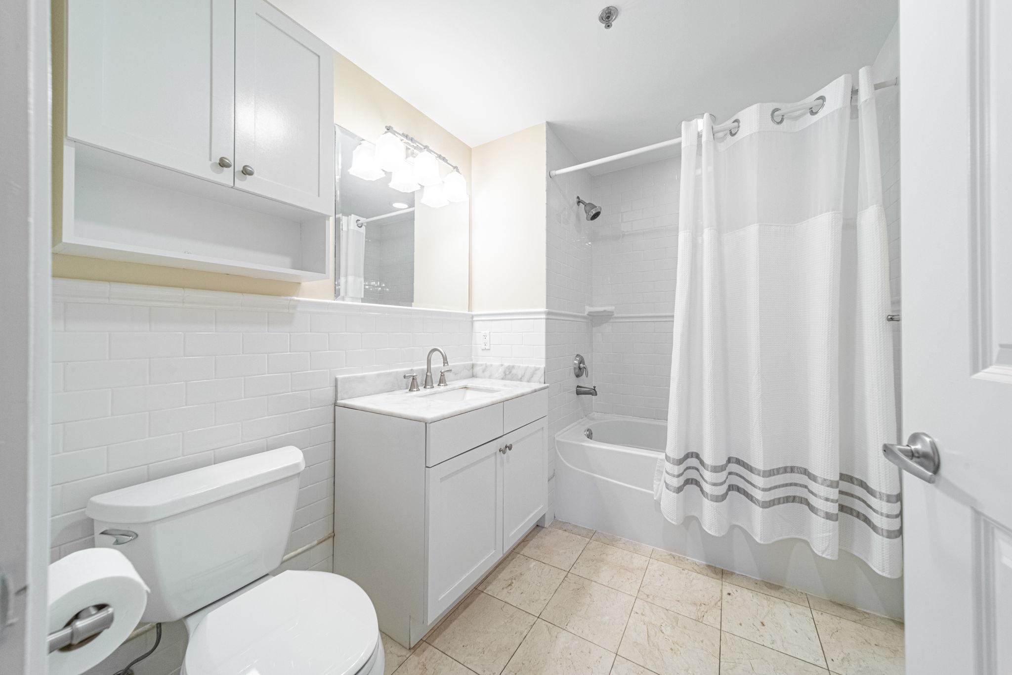 830 MONROE ST Unit: 4J