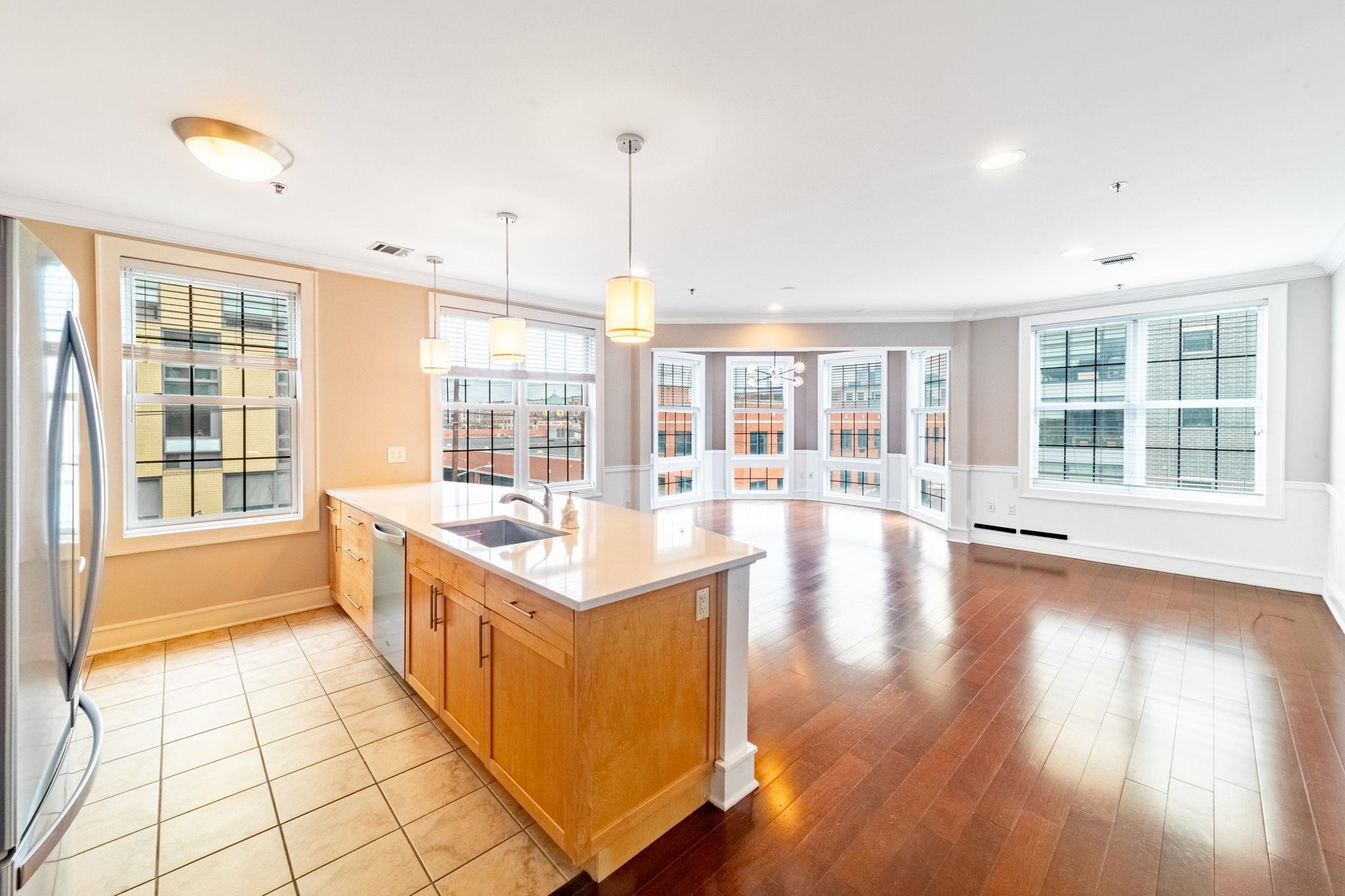 830 MONROE ST Unit: 4J