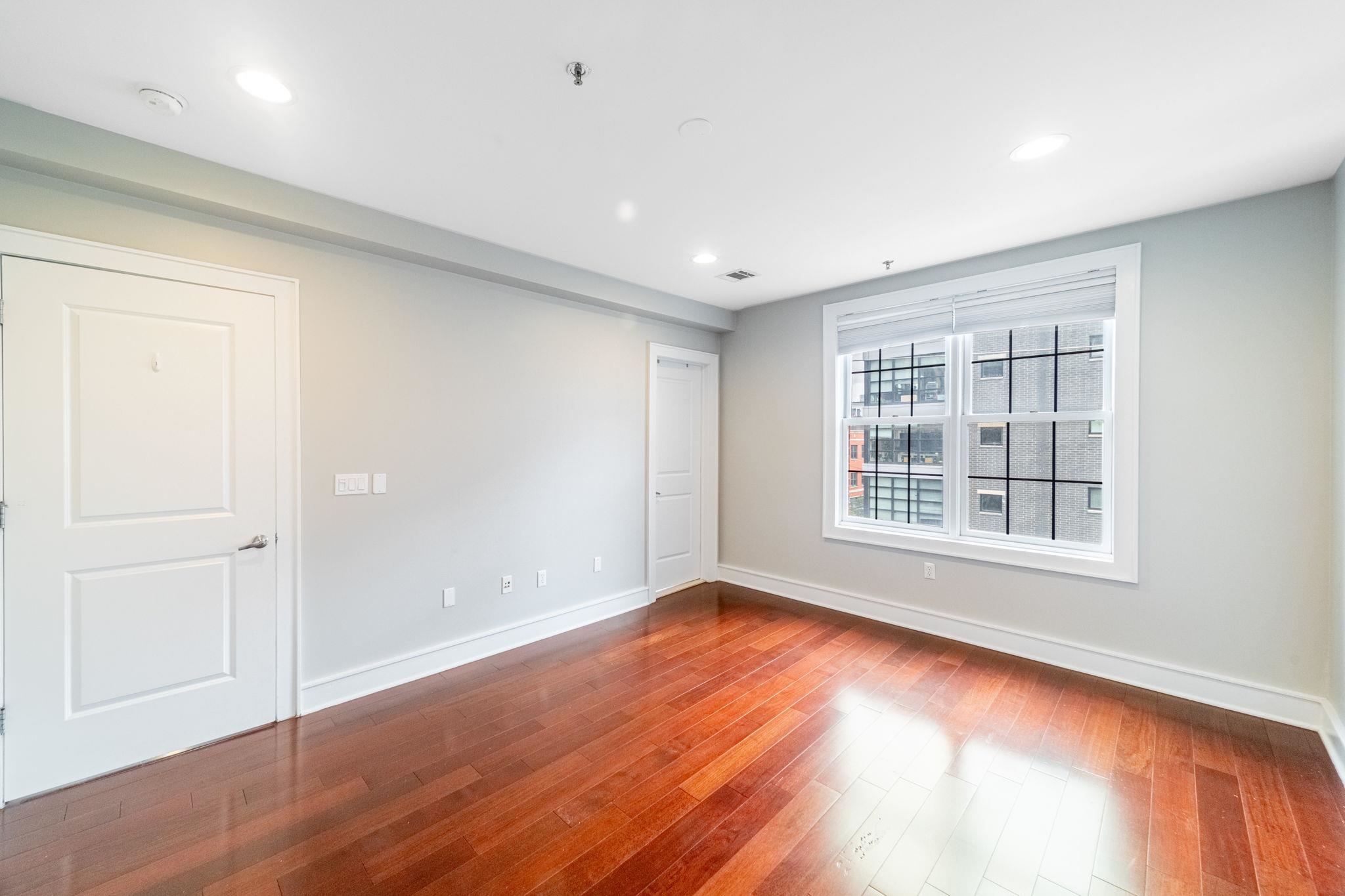 830 MONROE ST Unit: 4J