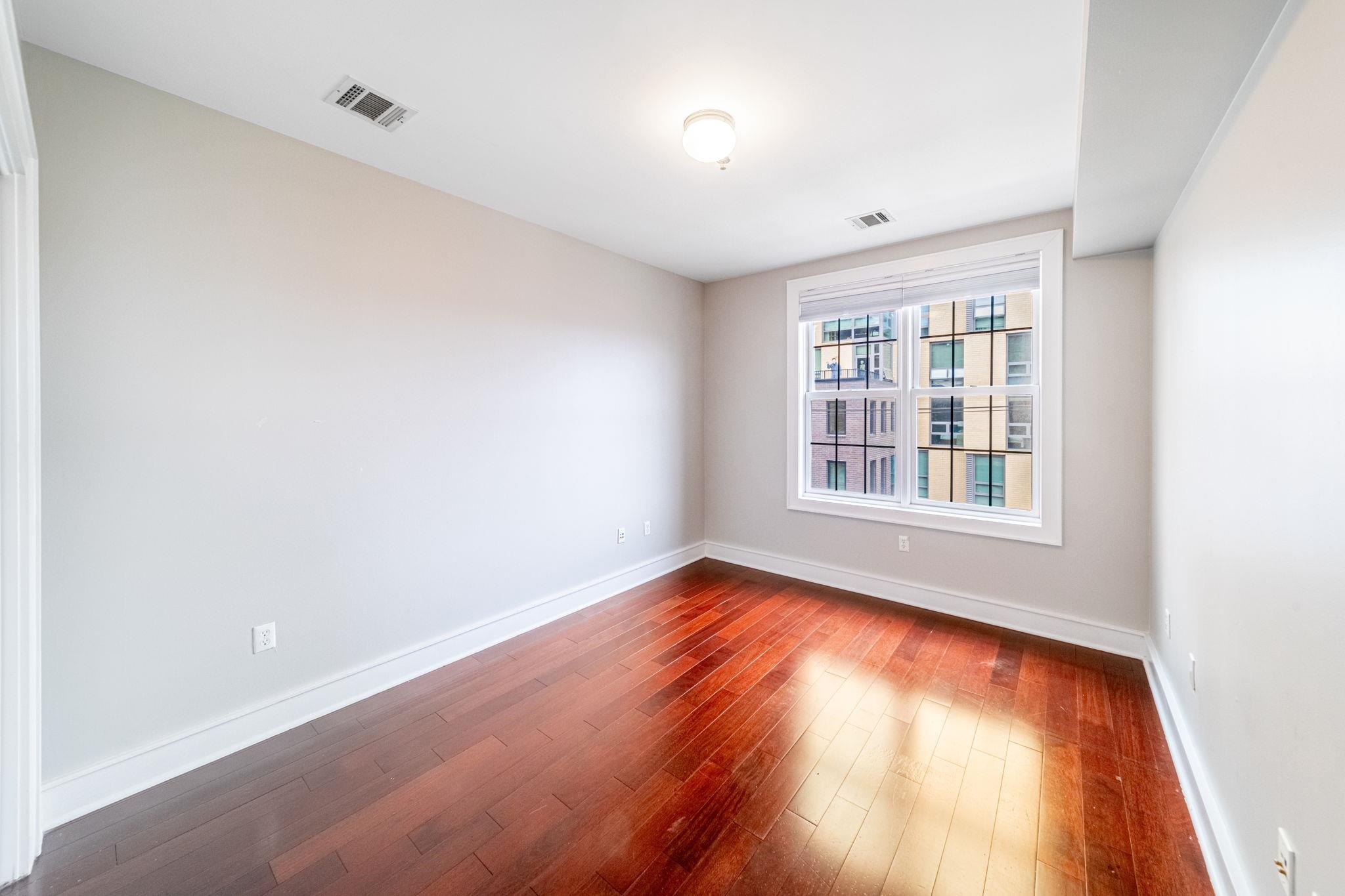 830 MONROE ST Unit: 4J