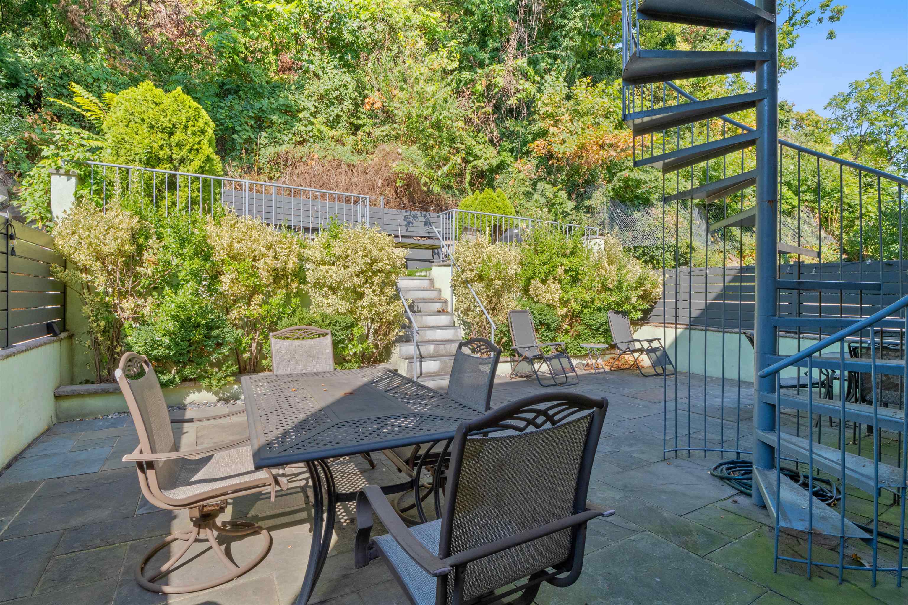 14 19TH ST Unit: 1