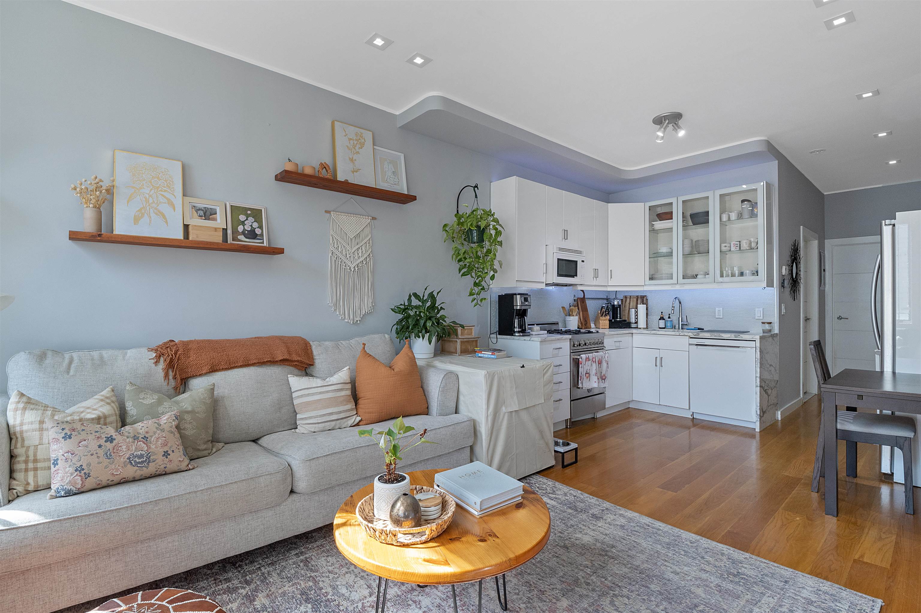 14 19TH ST Unit: 1