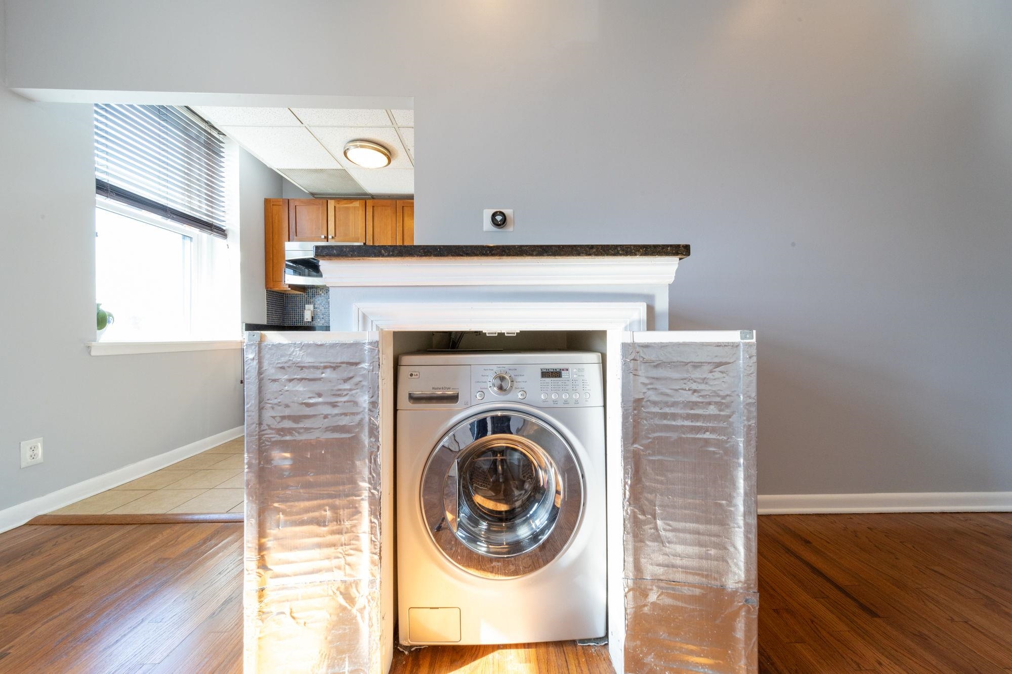 186 WAYNE ST Unit: 219D