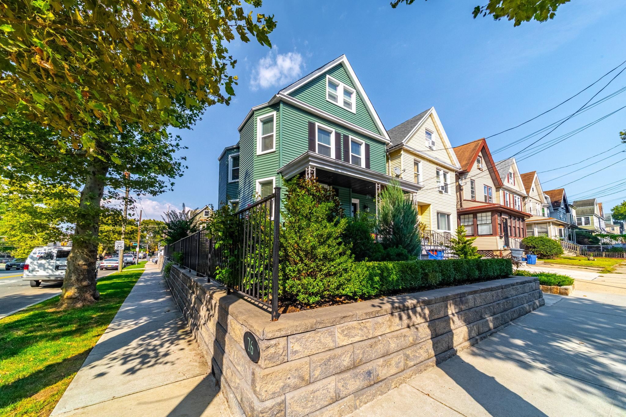 76 CONDICT ST