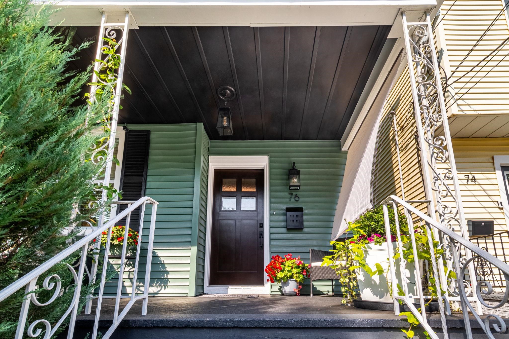 76 CONDICT ST