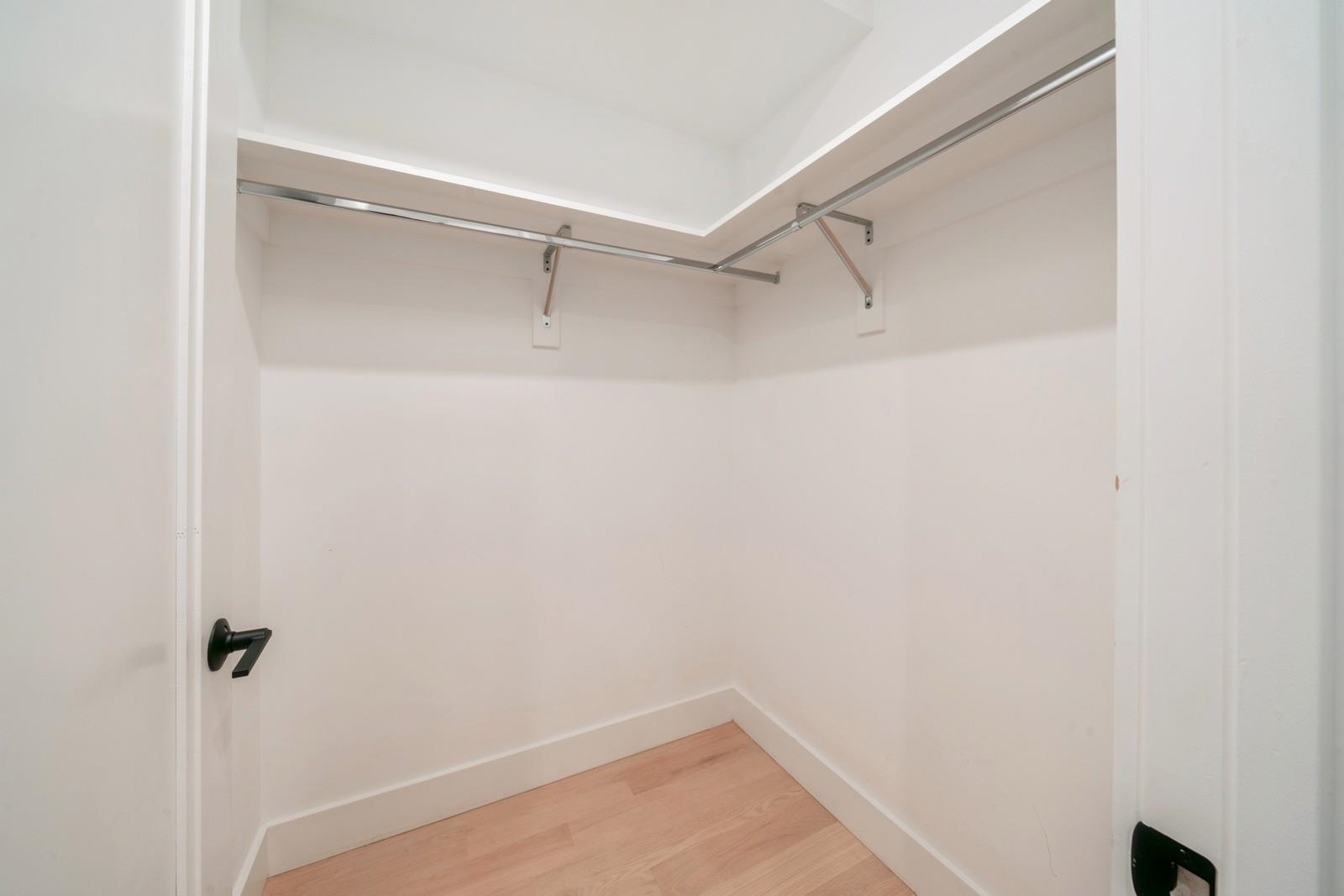 22 BRIGHT ST Unit: 2