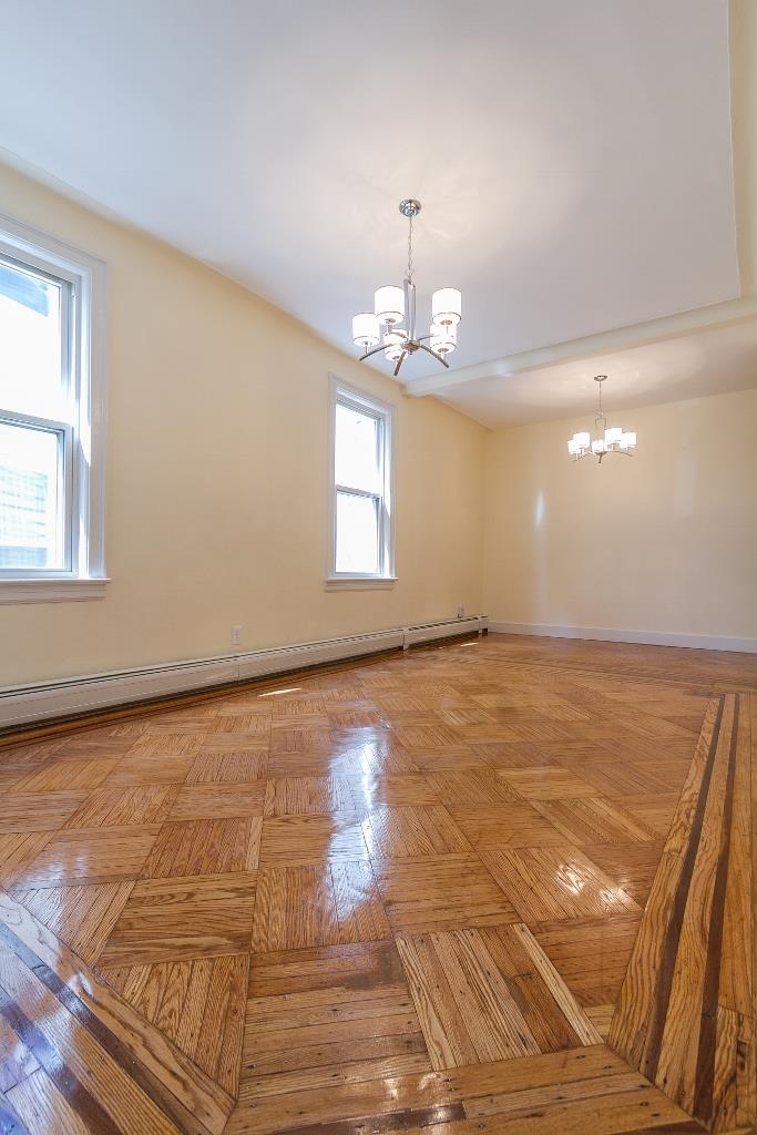 37B GAUTIER AVE