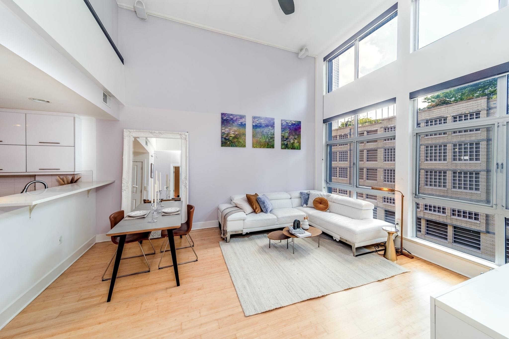 154 STEUBEN ST Unit: 702