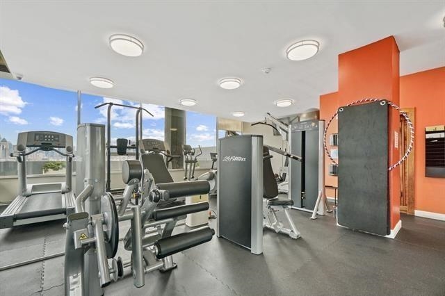 6050 BLVD EAST Unit: 8D