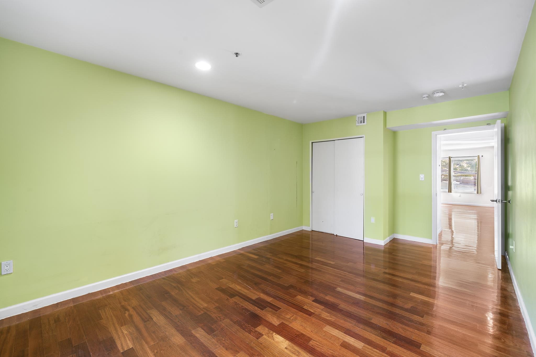 4801 PALISADE AVE Unit: 2 B