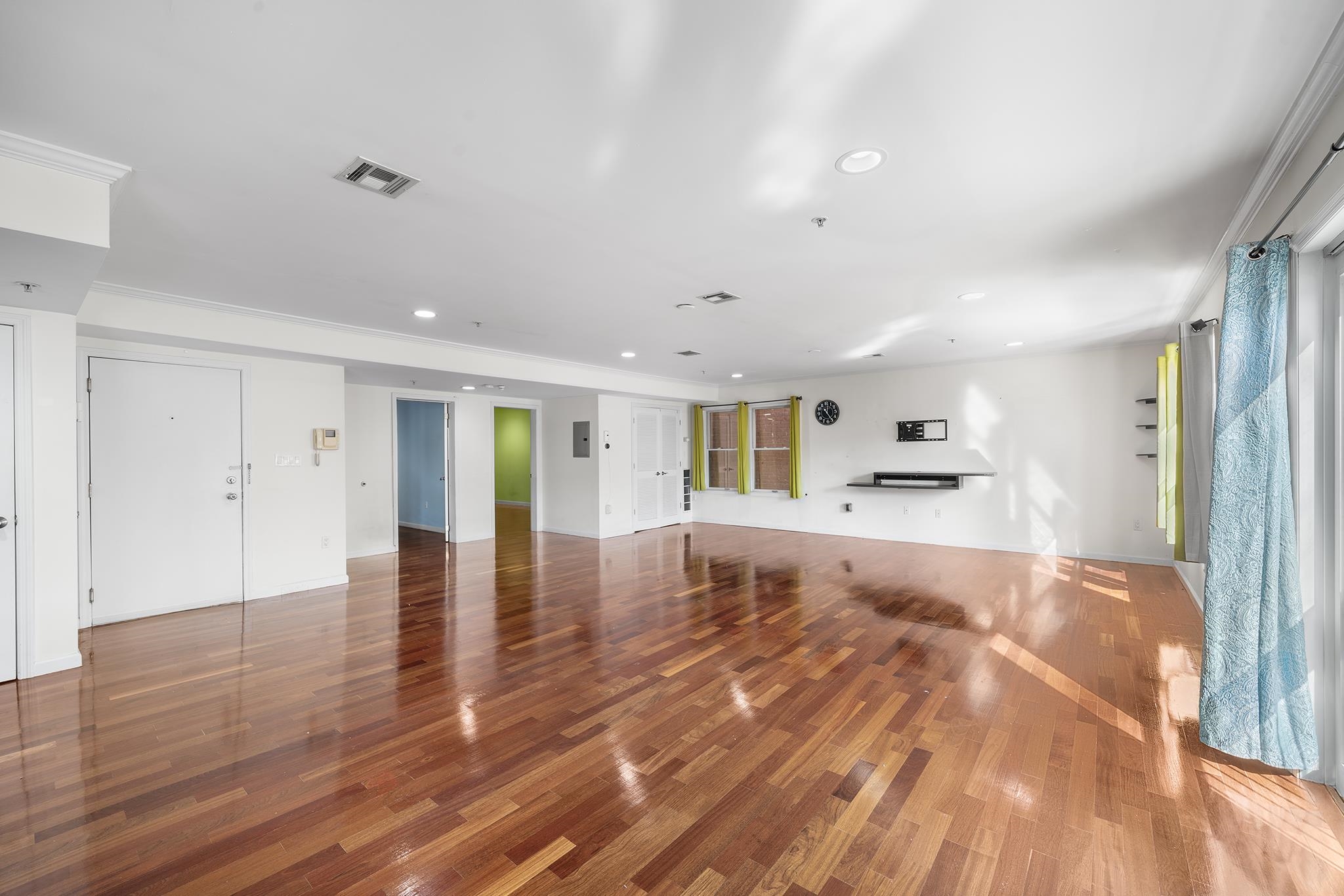 4801 PALISADE AVE Unit: 2 B