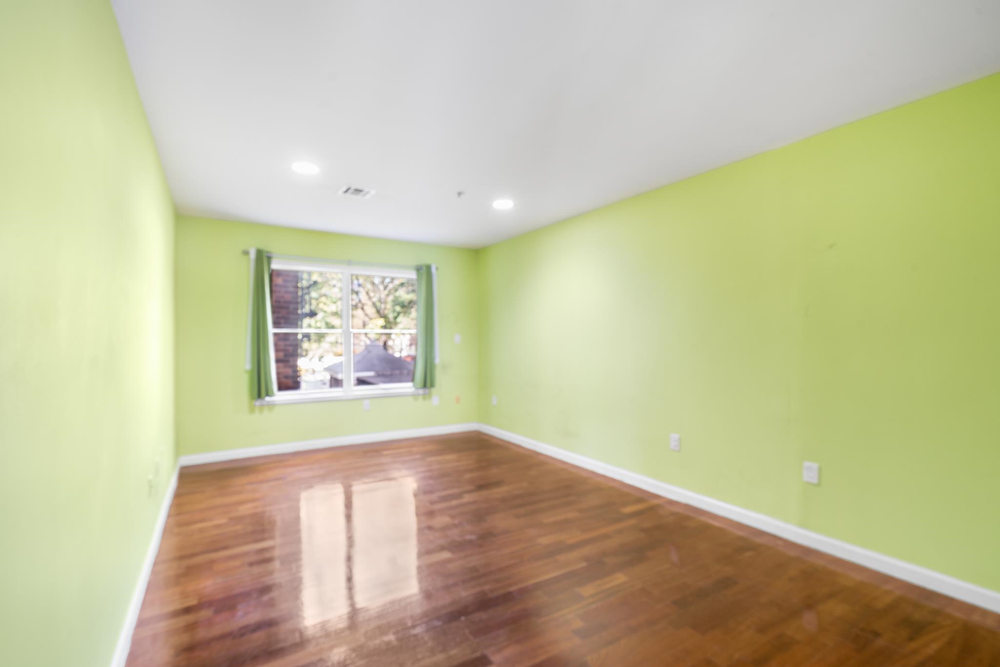 4801 PALISADE AVE Unit: 2 B