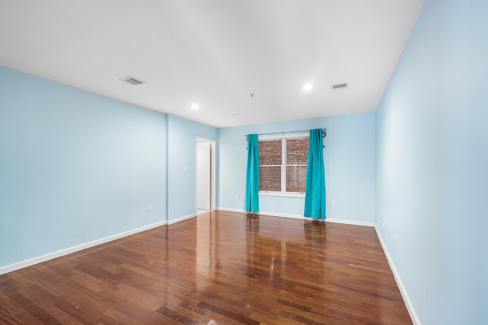 4801 PALISADE AVE Unit: 2 B