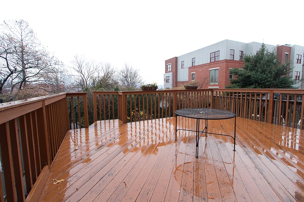 86 PALISADE AVE