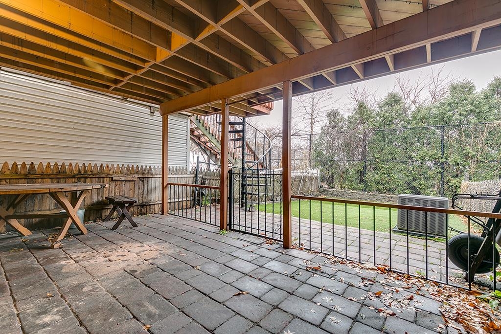 86 PALISADE AVE