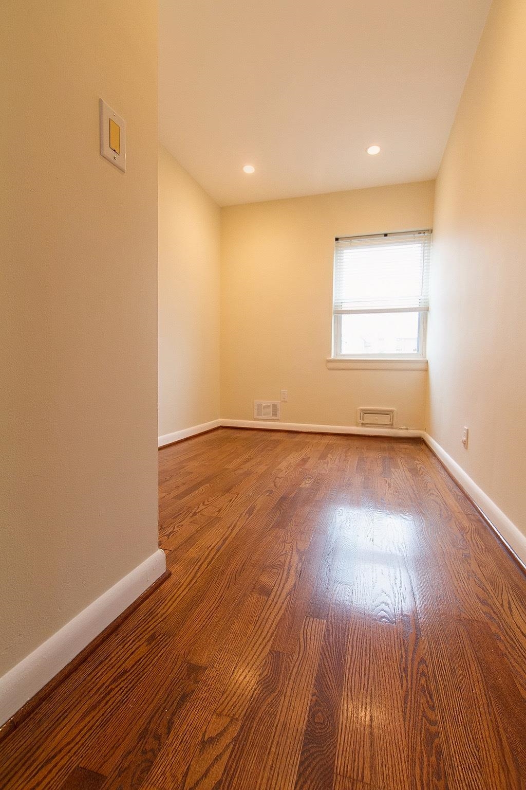 86 PALISADE AVE
