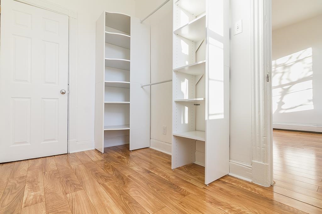 412 2ND ST