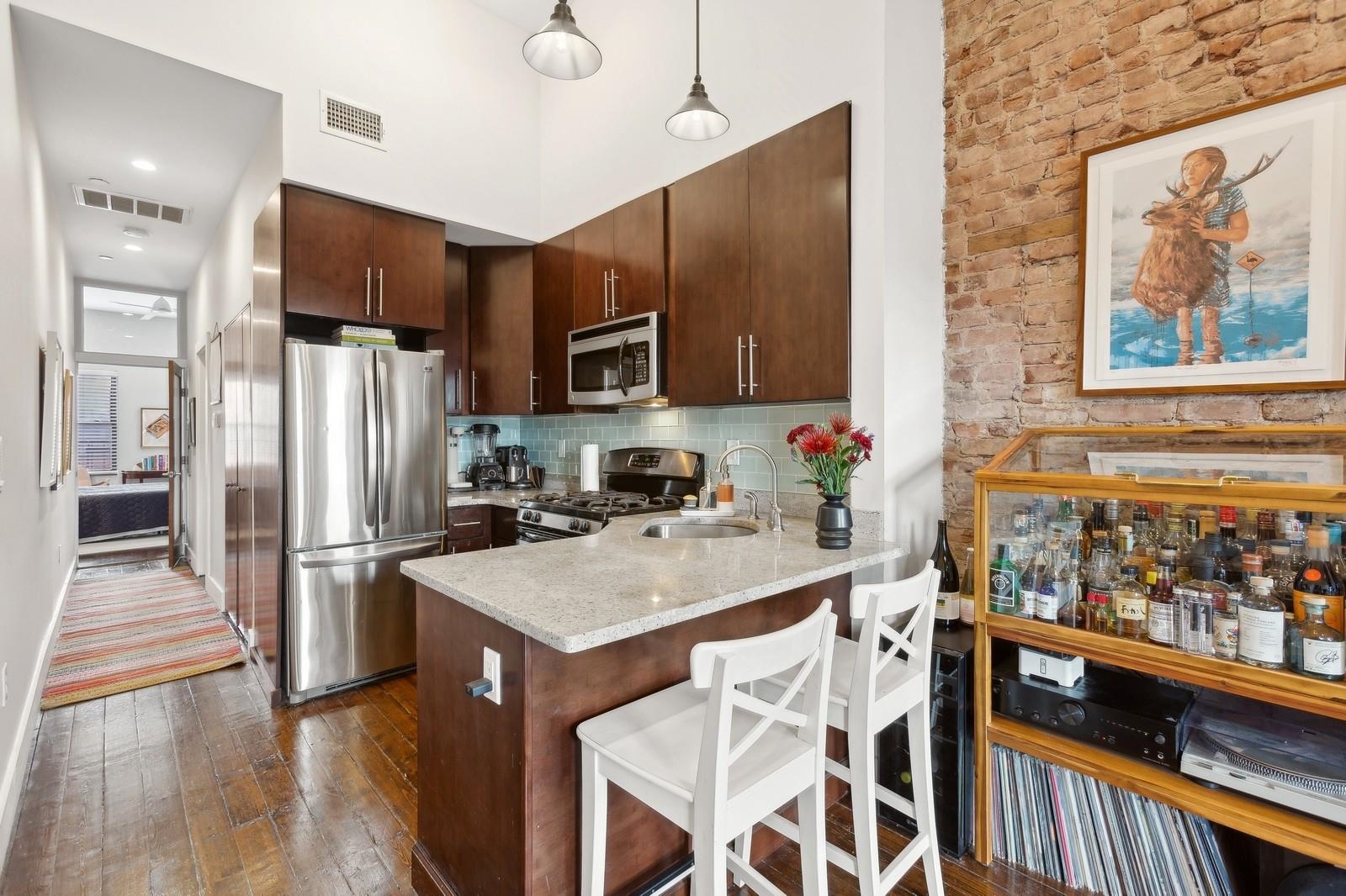 229 3RD ST Unit: 402