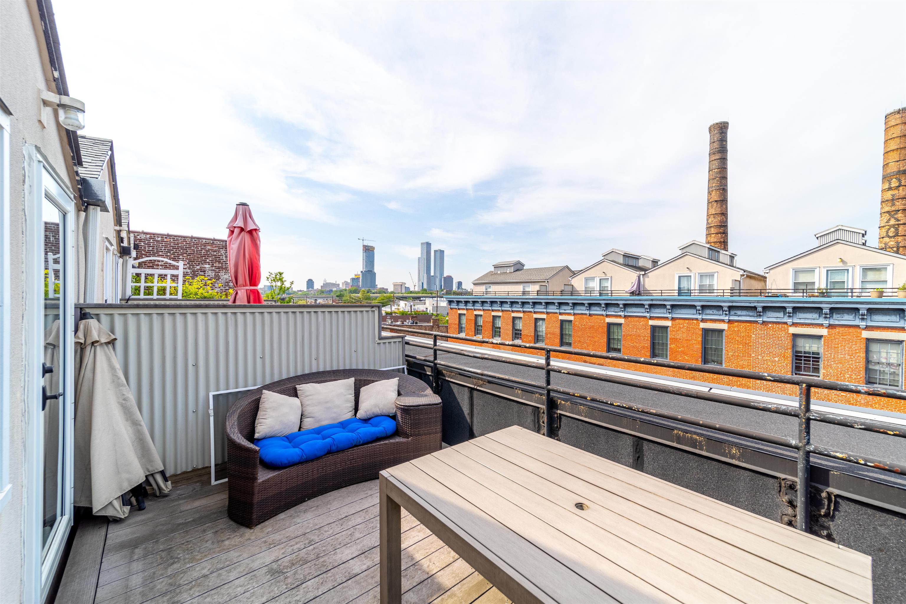 187 WAYNE ST Unit: 409C