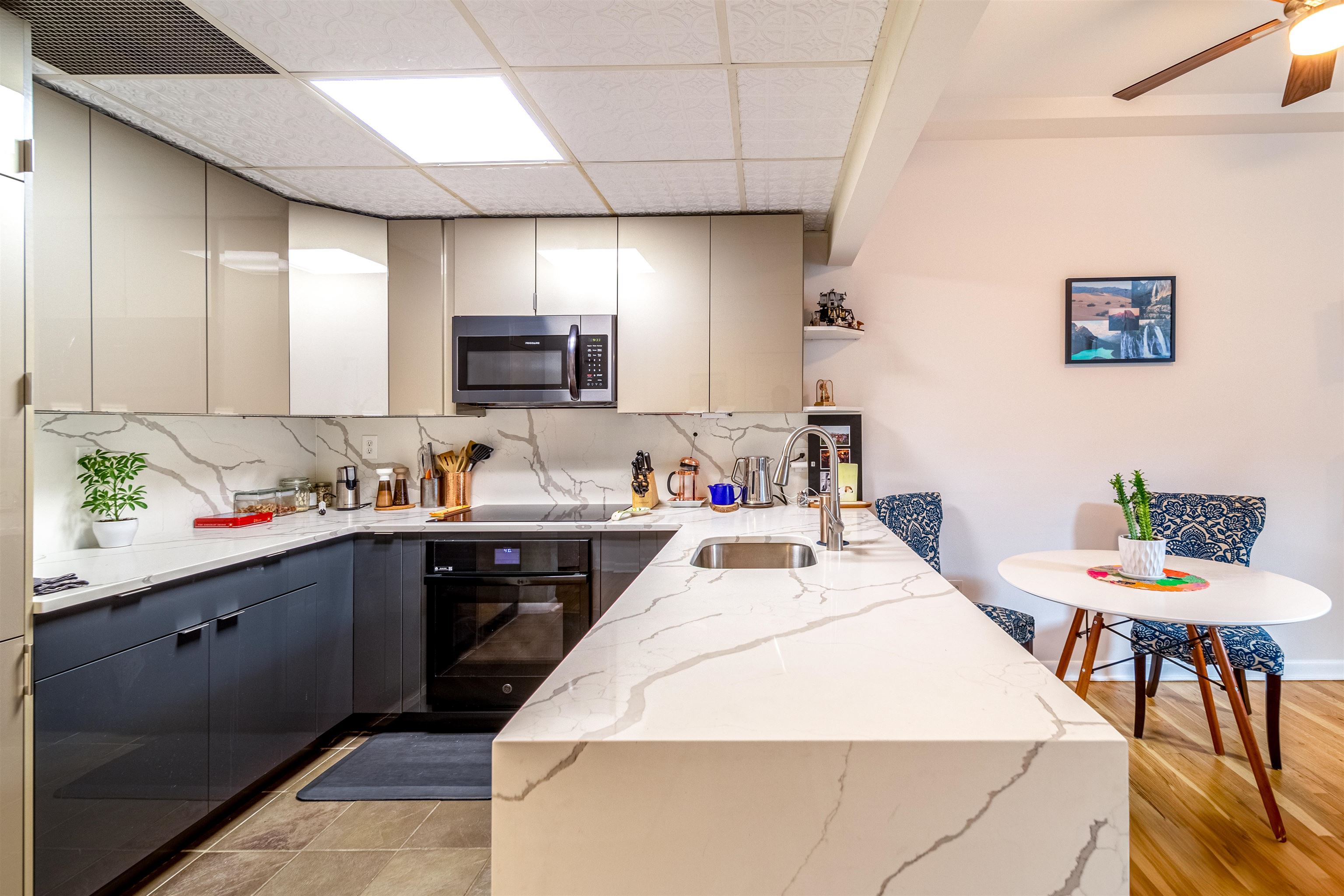 187 WAYNE ST Unit: 409C