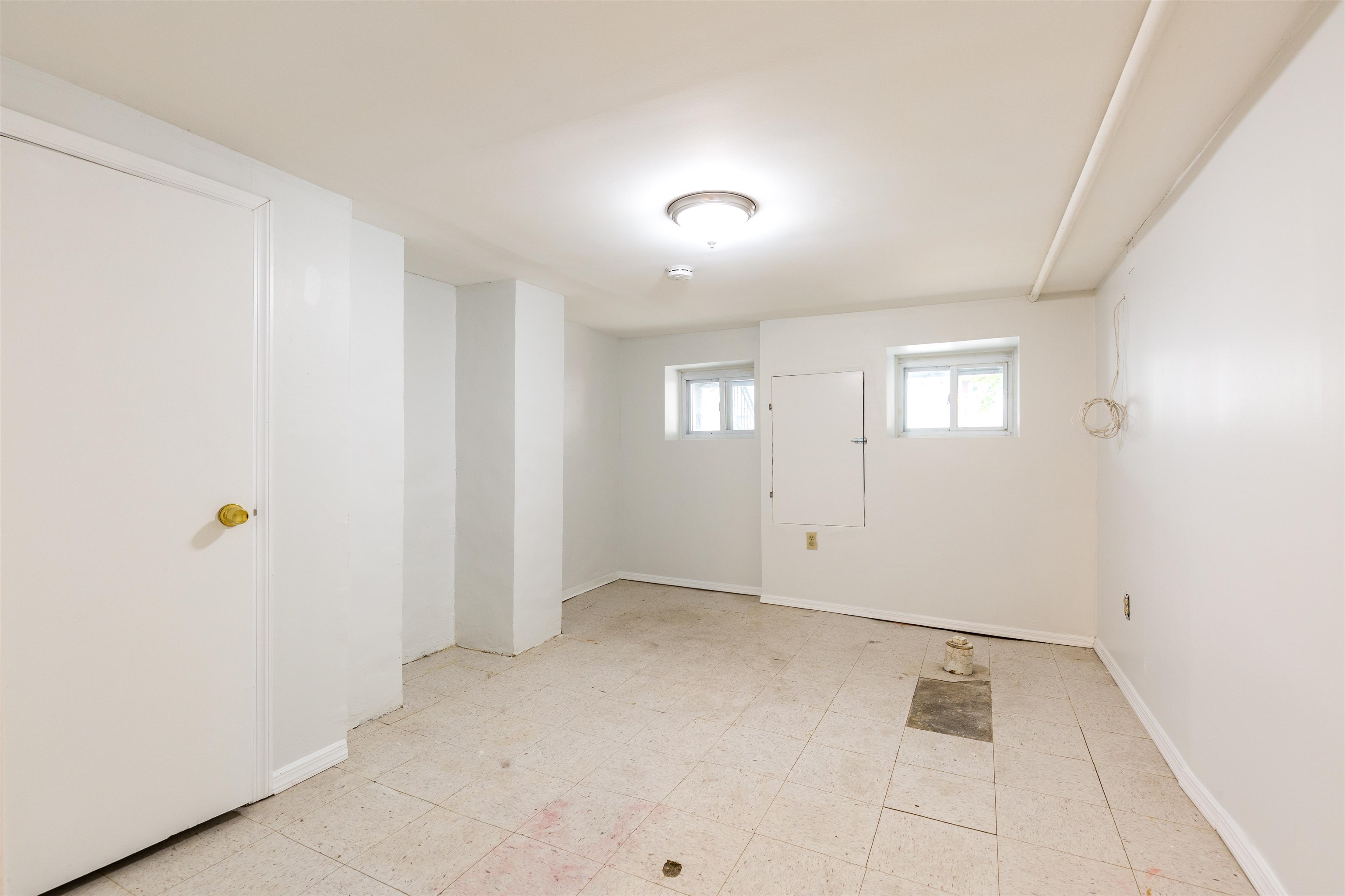 129 HUTTON ST