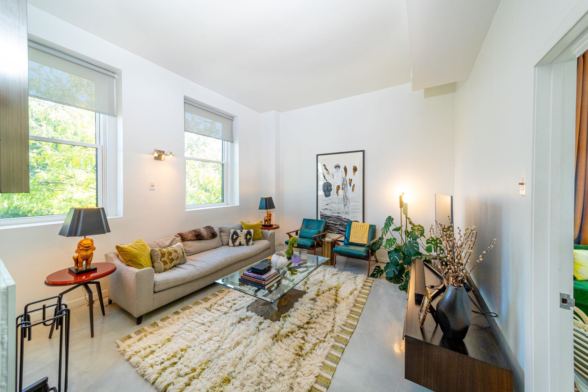 167 WAYNE ST Unit: 401