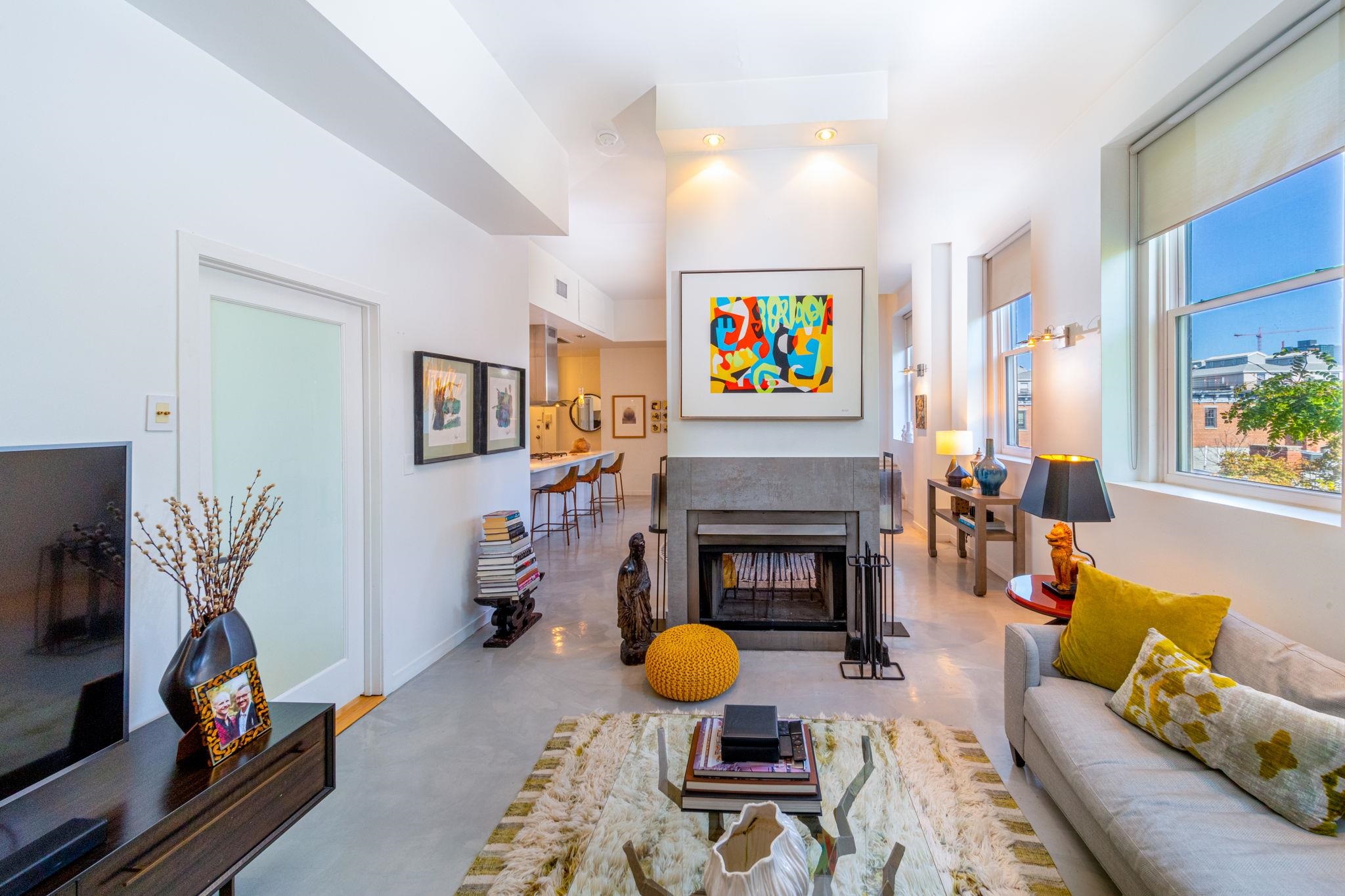 167 WAYNE ST Unit: 401