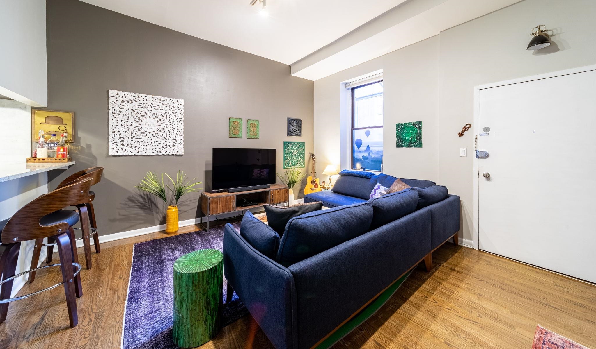 341 MONMOUTH ST Unit: 211D