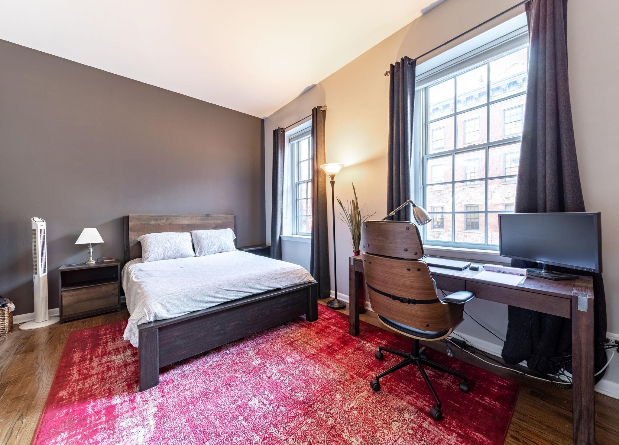341 MONMOUTH ST Unit: 211D