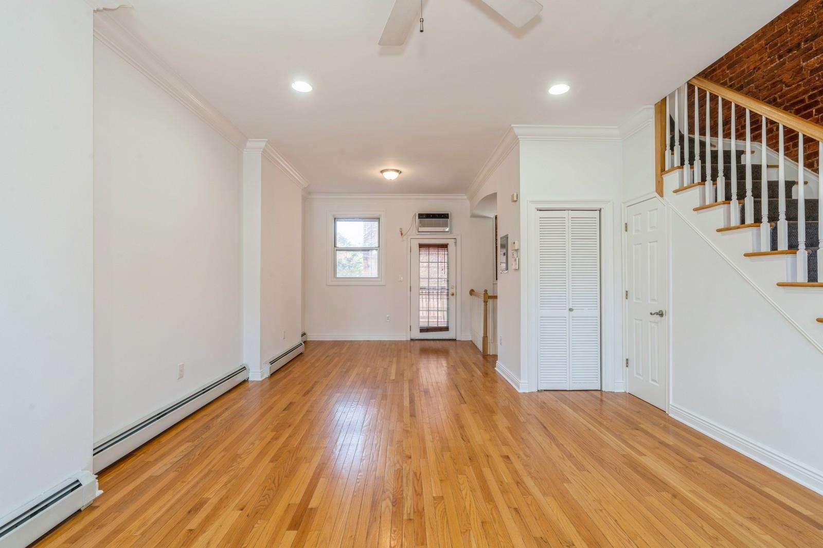 103 ERIE ST