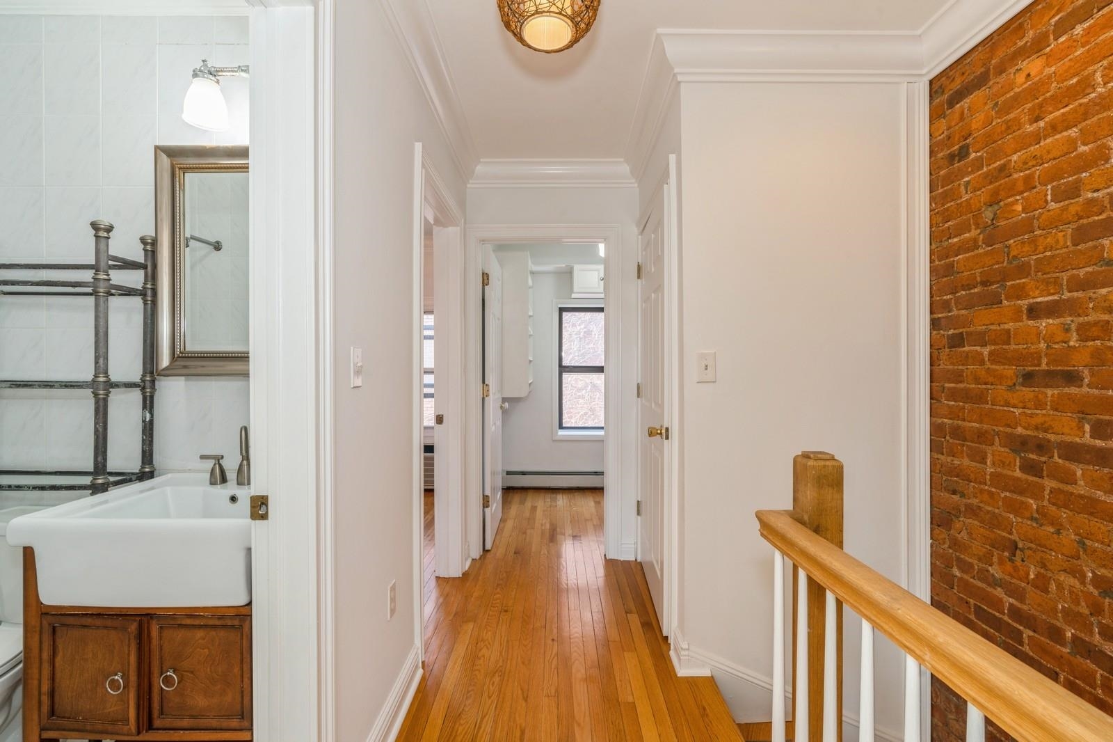 103 ERIE ST