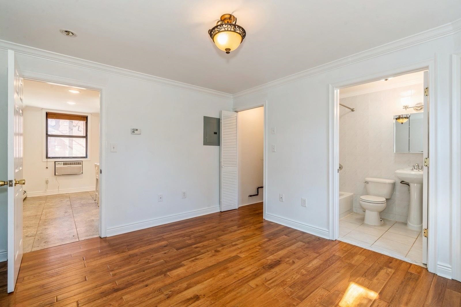 103 ERIE ST