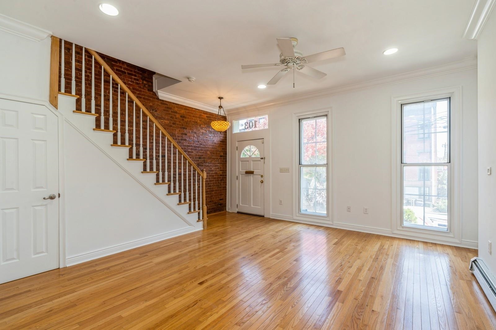103 ERIE ST