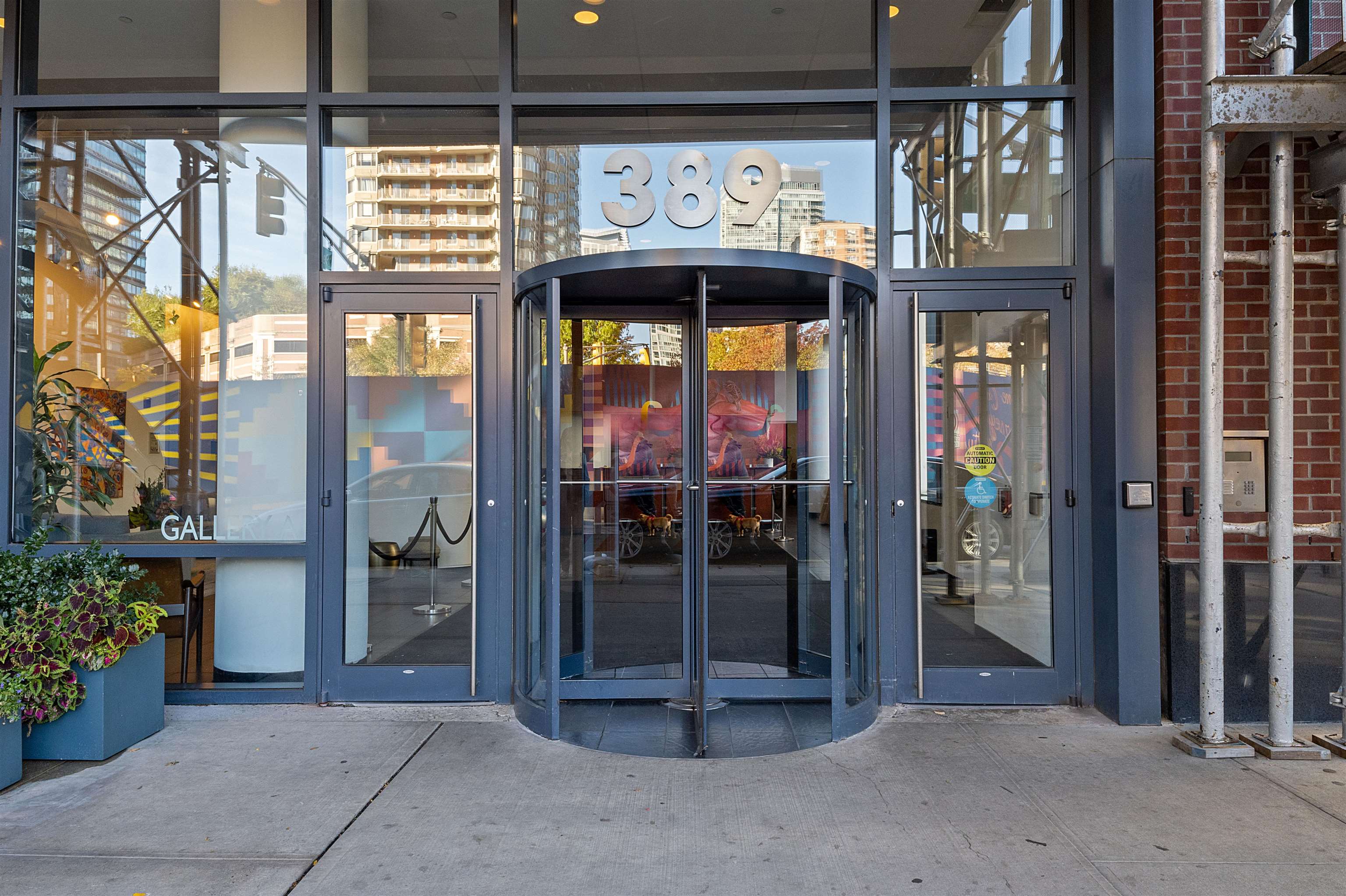 389 WASHINGTON ST Unit: 9E