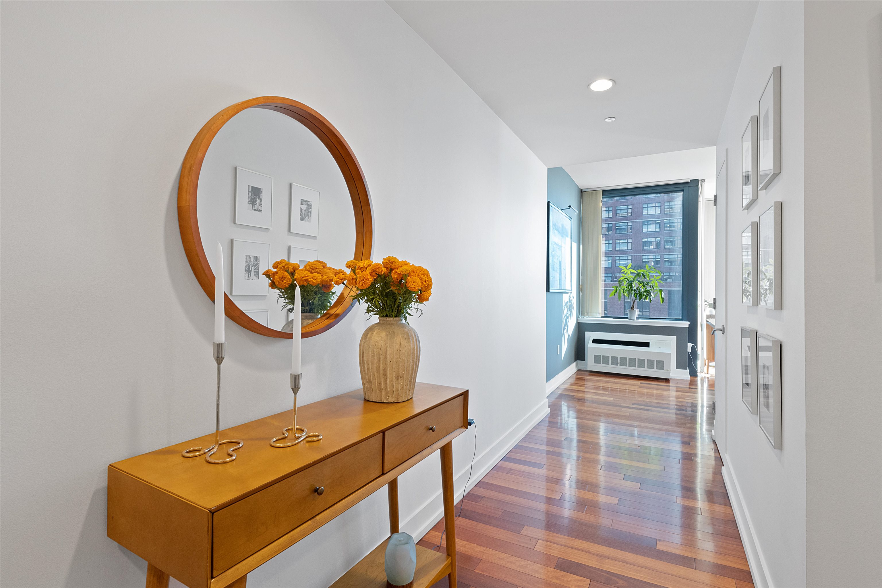 389 WASHINGTON ST Unit: 9E