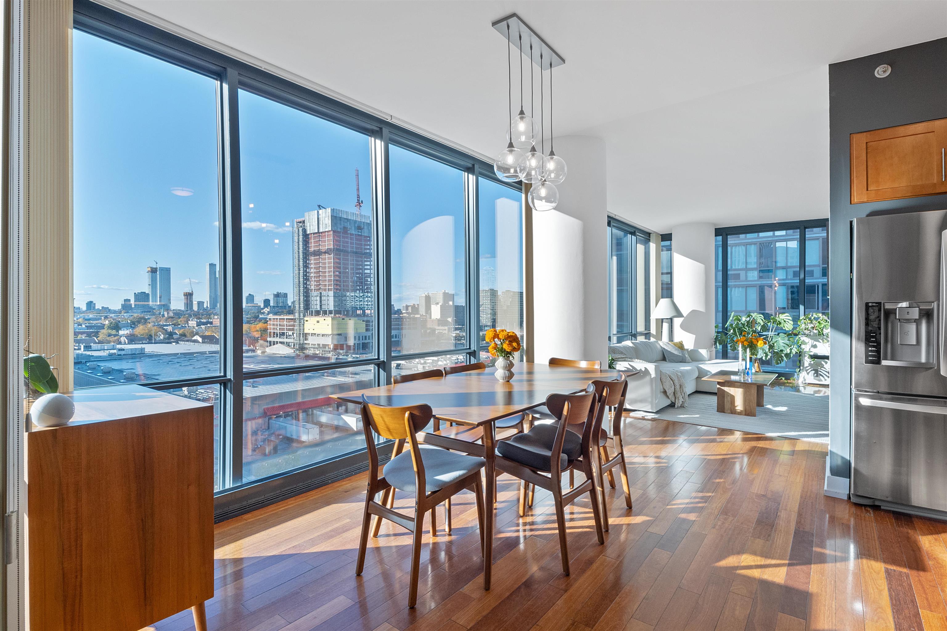 389 WASHINGTON ST Unit: 9E