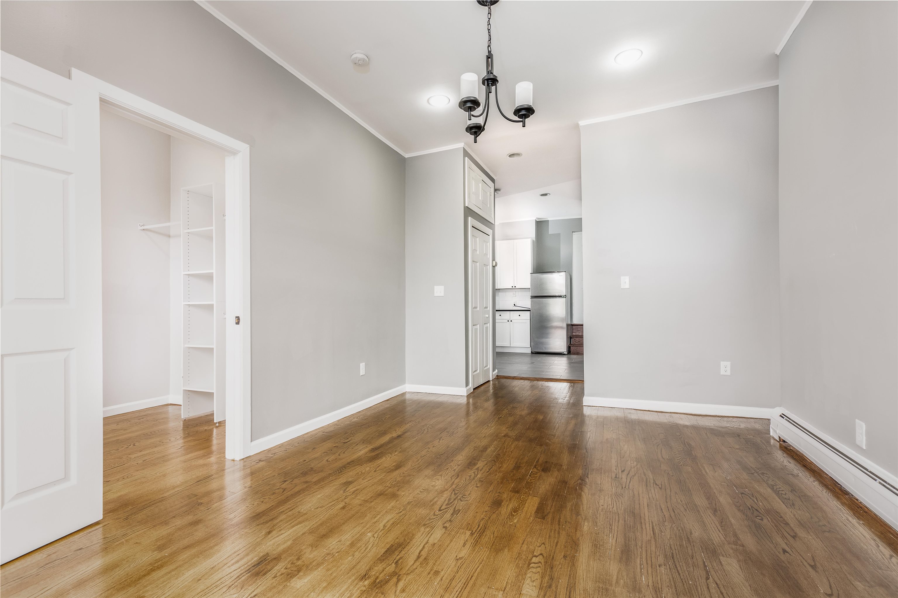 121 PALISADE AVE