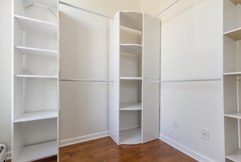 121 PALISADE AVE