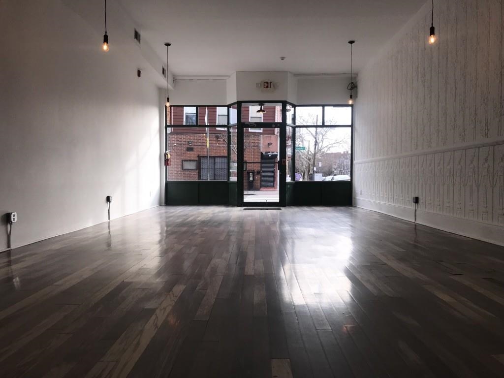 181 MONTICELLO AVE