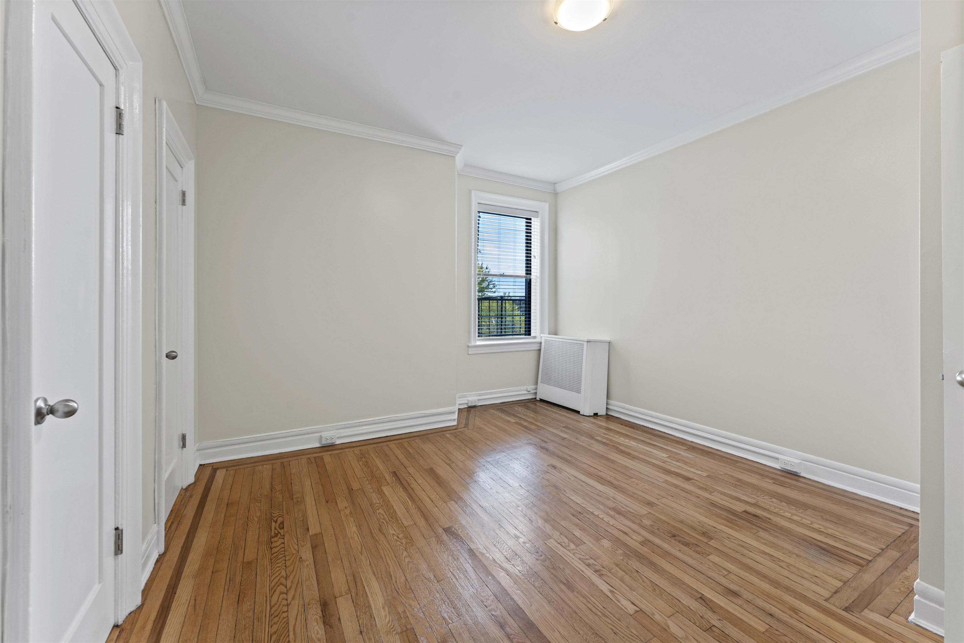 275 HARRISON AVE Unit: E6