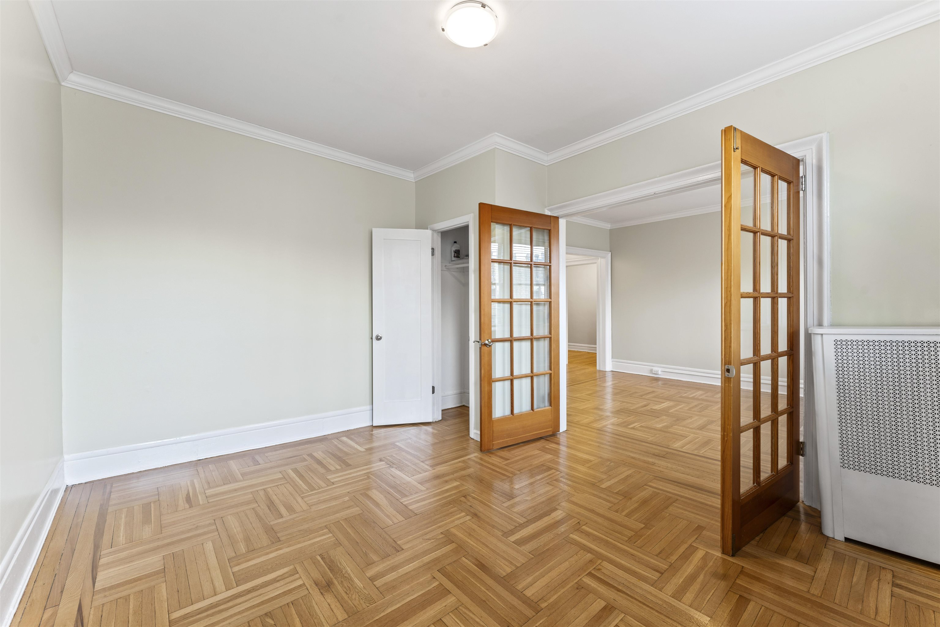 275 HARRISON AVE Unit: E6