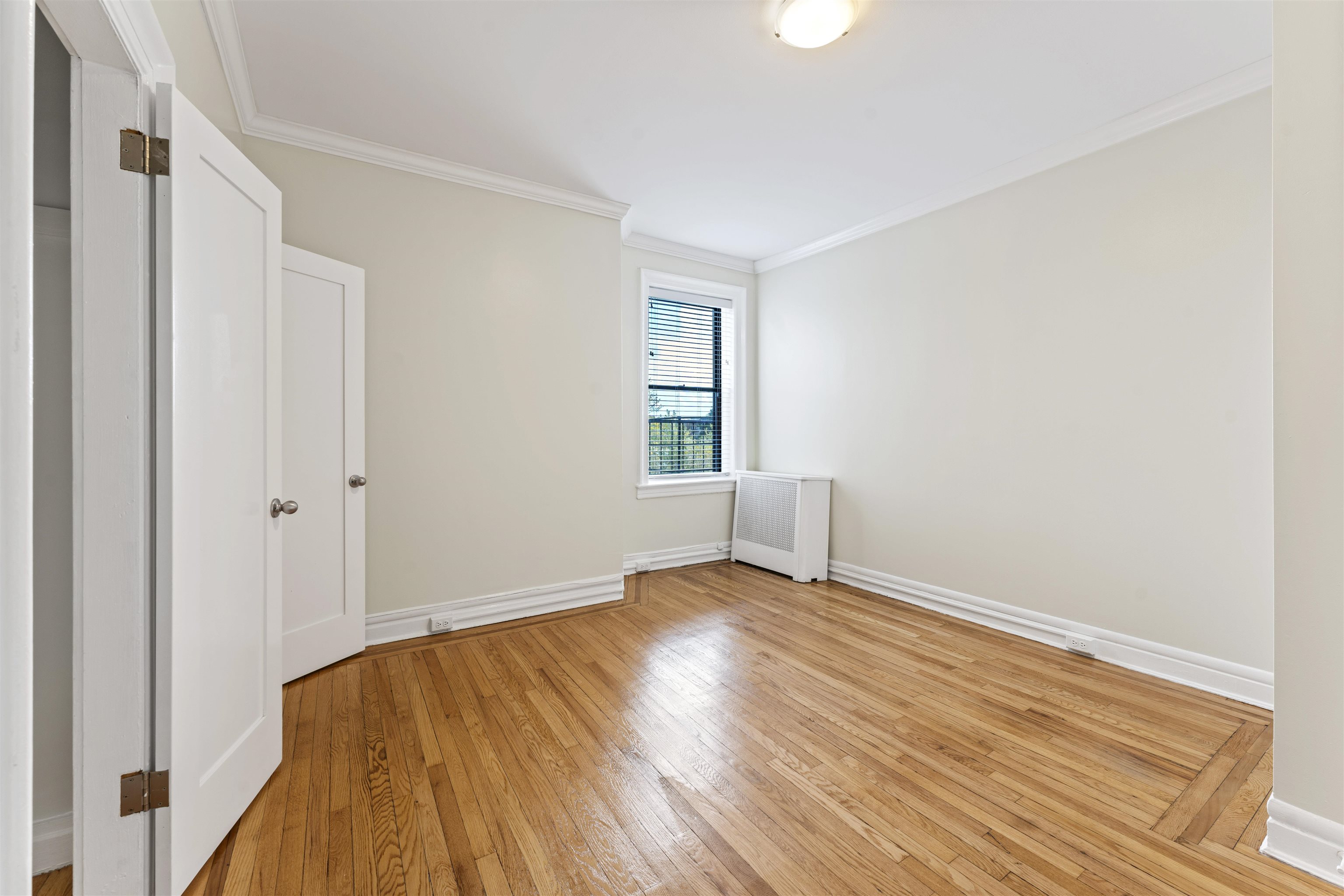 275 HARRISON AVE Unit: E6